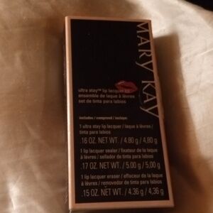 Mary Kay Rose ultra lip lacquer kit